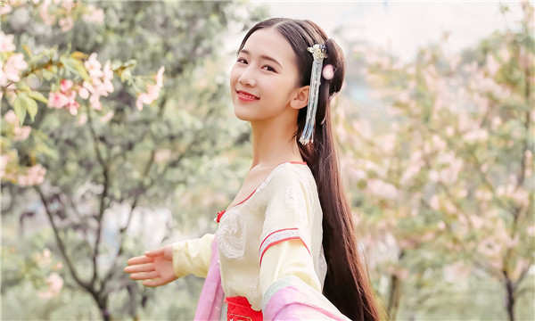迭部三代试管包成功价格表：助你圆梦婴儿的真实成本